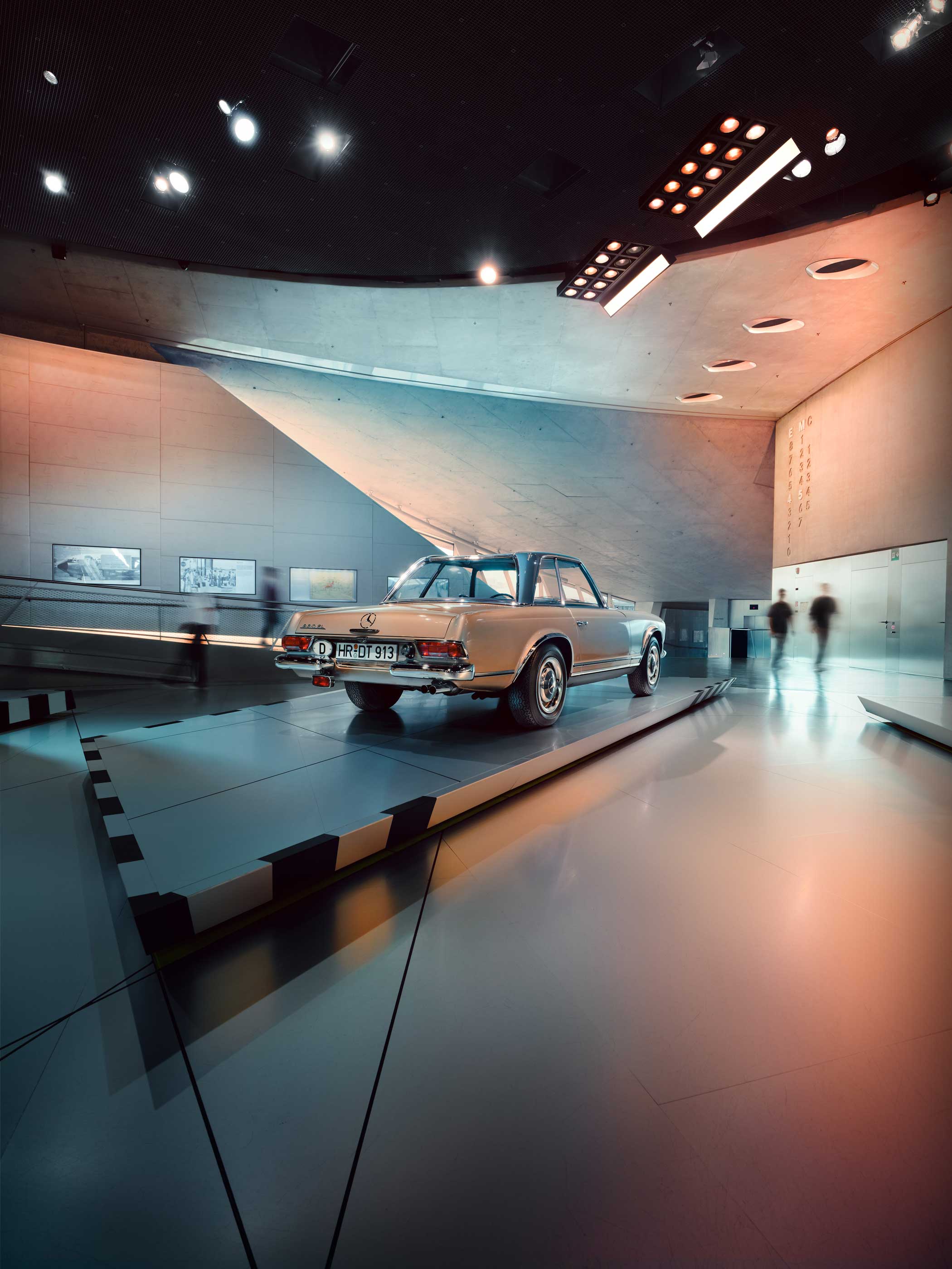 Mercedes-Benz Pagode im Mercedes-Benz Museum